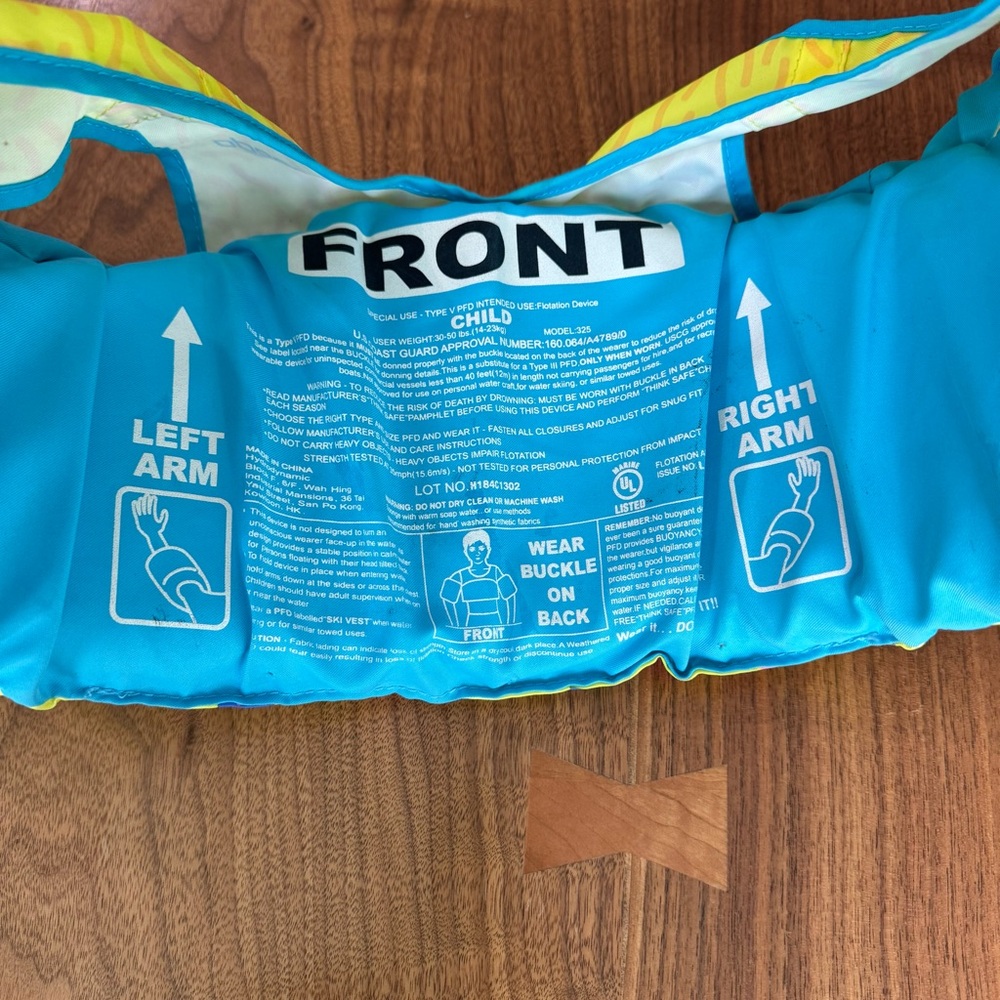 Speedo Kids Swim Vest - Yellow and Blue. Size 30-50lb - Picture 7 of 7